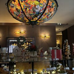 Love the stained glass dragonfly motif ... Love the stained glass dragonfly motif ...