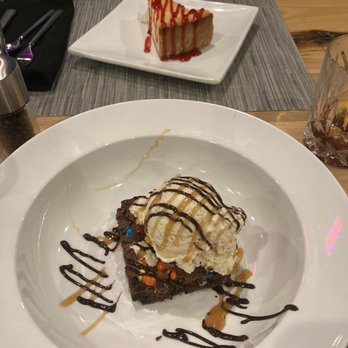 NaCl + H2O - Desserts: Brownie Sundae, and Raspberry Cheesecake - Cocktail Bars Near Me - Rolla, Missouri