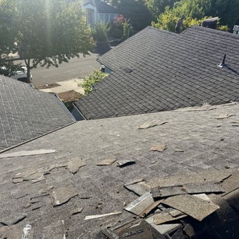 Diamond Grade Contracting - Our 25 year old roof in need of replacement - Roofing Near Me