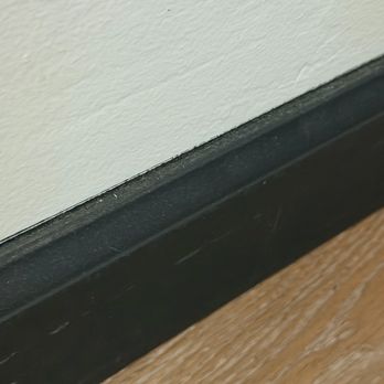 Glisten - Dirty base boards - Home Cleaning Near Me - San Diego, California