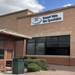 Exterior outside entrance of Desert Vista Eye Specialists - Gilbert, Arizona Exterior outside entrance of Desert Vista Eye Specialists - Gilbert, Arizona