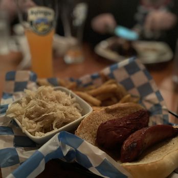 Hessen Haus - Wurst Basket - German Near Me - Des Moines, Iowa