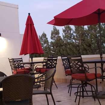San Ramon Marriott - Patio of the Concierge Lounge - Hotels Near Me - San Ramon, California