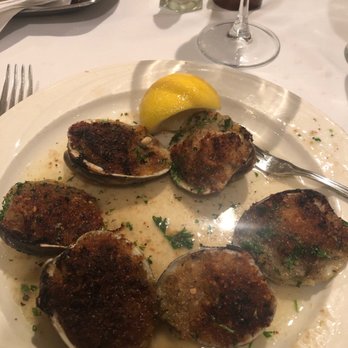 Giulio Cesare - Italian Near Me - Westbury, New York