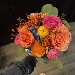 Victoria's Flowers - Prom