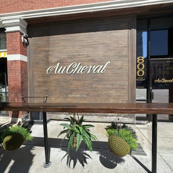 Au Cheval - Bars Near Me - Chicago, Illinois