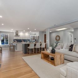 Elle Home Design & Staging