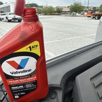 Discount Transmission Service - Stuck in a parking lot attempting to put my own transmission fluid in my car. - Auto Repair Near Me - Philadelphia, Pennsylvania Discount Transmission Service - Stuck in a parking lot attempting to put my own transmission fluid in my car. - Auto Repair Near Me - Philadelphia, Pennsylvania