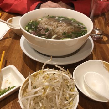 Anh's Kitchen - Vietnamese Near Me - Atlanta, Georgia