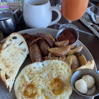 Pacific's Edge Restaurant - Big Sur Breakfast Platter* - Seafood Near Me - Carmel, California