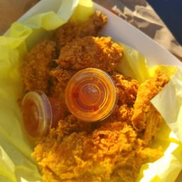 Fried Chicken Wings - Spicy Fried Chicken Wings - Spicy