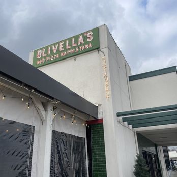 Olivella's Pizza and Wine - outside - Pizza Near Me - Dallas, Texas Olivella's Pizza and Wine - outside - Pizza Near Me - Dallas, Texas