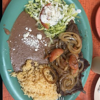 El Rey Del Taco - Steak with rice and beans - Mexican Near Me - Winston-Salem, North Carolina El Rey Del Taco - Steak with rice and beans - Mexican Near Me - Winston-Salem, North Carolina