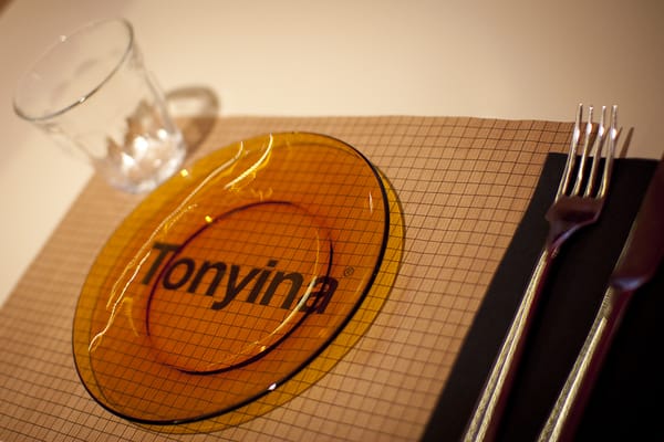 Bar Tonyina by null