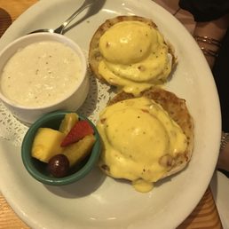 Eggs Benedict