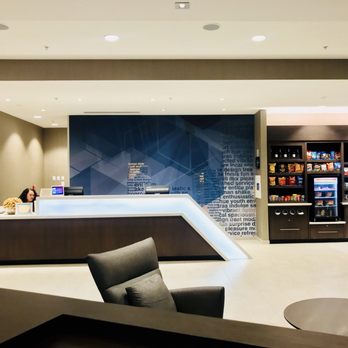 SpringHill Suites by Marriott Belmont Redwood Shores - Front Desk - Hotels Near Me - Belmont, California SpringHill Suites by Marriott Belmont Redwood Shores - Front Desk - Hotels Near Me - Belmont, California