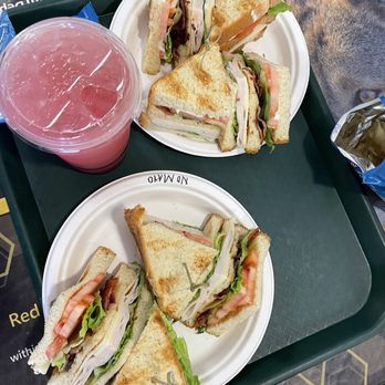 Honey Bee Cafe - Turkey clubs - Themed Cafes Near Me - Syracuse, New York