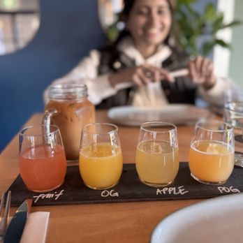 Hard Bean Brunch - Breakfast & Brunch Near Me - Vancouver, British Columbia