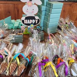 V Chocolates - Sea salt caramel chocolates, milk and dark chocolate available along with a variety of other yummy candies