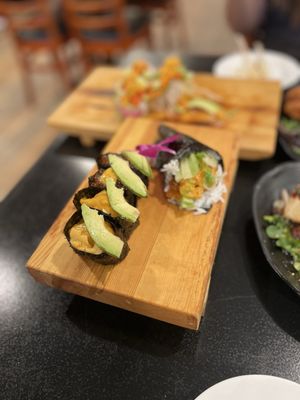 Hinata Sushi by null