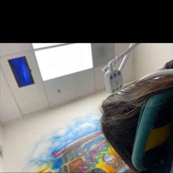 Dentistry 4 Kids - Temecula - They have tv screens all around to comfort your child! Amazing and it works ! - Pediatric Dentists Near Me - Temecula, California Dentistry 4 Kids - Temecula - They have tv screens all around to comfort your child! Amazing and it works ! - Pediatric Dentists Near Me - Temecula, California