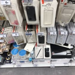 HEMA - Schutzhüllen für Smartphones. Covers for smartphones.