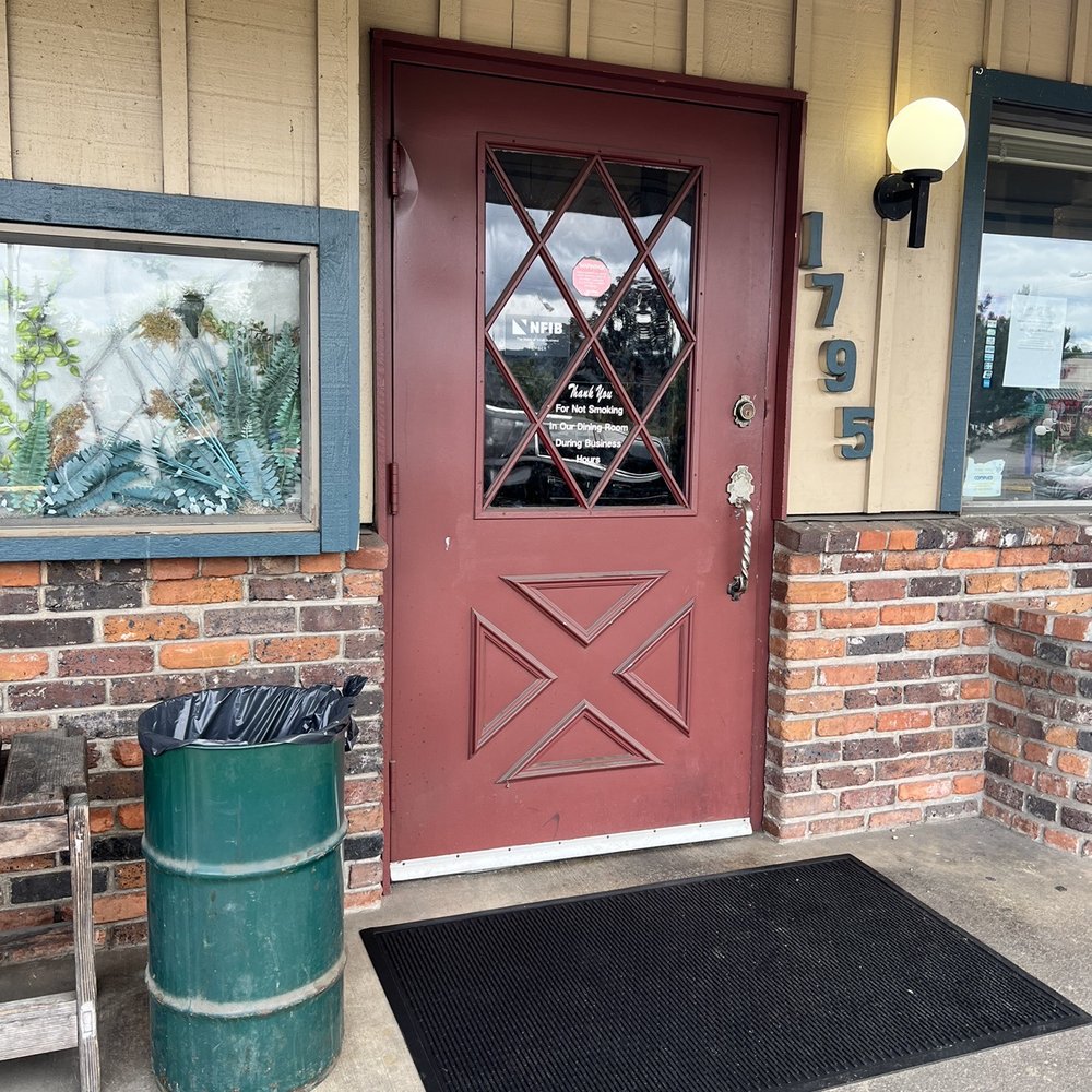 Pinocchio's Pizza - so cute - Pizza Near Me - Cottage Grove, Oregon Pinocchio's Pizza - so cute - Pizza Near Me - Cottage Grove, Oregon