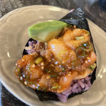 Kodo Sushi Sake - Yellowtail hand roll - Sushi Bars Near Me - Chandler, Arizona