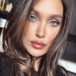Ageless MD - This Ageless beauty sporting her gorgeous lips by Dr. Tsay