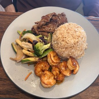 Sawa Japanese Steakhouse - Steak and Shrimp Hibachi - Japanese Near Me - Forest, Virginia