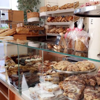 Julia Bakery - Pastry counter - Desserts Near Me - Málaga, Massachusetts Julia Bakery - Pastry counter - Desserts Near Me - Málaga, Massachusetts