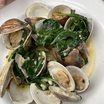 Little Nicki's - Steamers - Italian Near Me - Lake Hopatcong, New Jersey