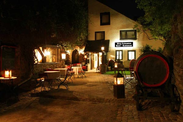 Hotel - Restaurant - Café Castle Liebenstein by null