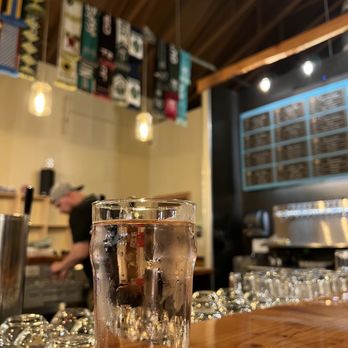 Stumptown Taps - Atmosphere, glassware, beer board. - Beer Bar Near Me - Newberg, Oregon