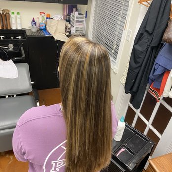 Beauty and Style - Hair Stylists Near Me - Pantego, Texas Beauty and Style - Hair Stylists Near Me - Pantego, Texas