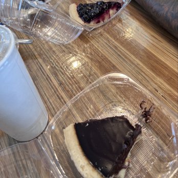 Sunnyside - Chocolate/blueberry pie - Breakfast & Brunch Near Me - Wahiawa, Hawaii Sunnyside - Chocolate/blueberry pie - Breakfast & Brunch Near Me - Wahiawa, Hawaii