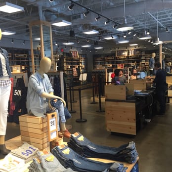 Levi’s Outlet Store - When in court in Ventura county I always make it a point to stop by the Levi's Outlet - Men's Clothing Near Me - Camarillo, California Levi’s Outlet Store - When in court in Ventura county I always make it a point to stop by the Levi's Outlet - Men's Clothing Near Me - Camarillo, California