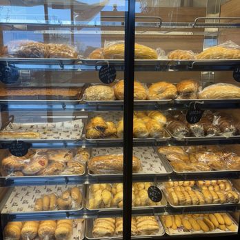 Colombia Tierra Querida Bakery - Bakery - Bakeries Near Me - San Antonio, Texas