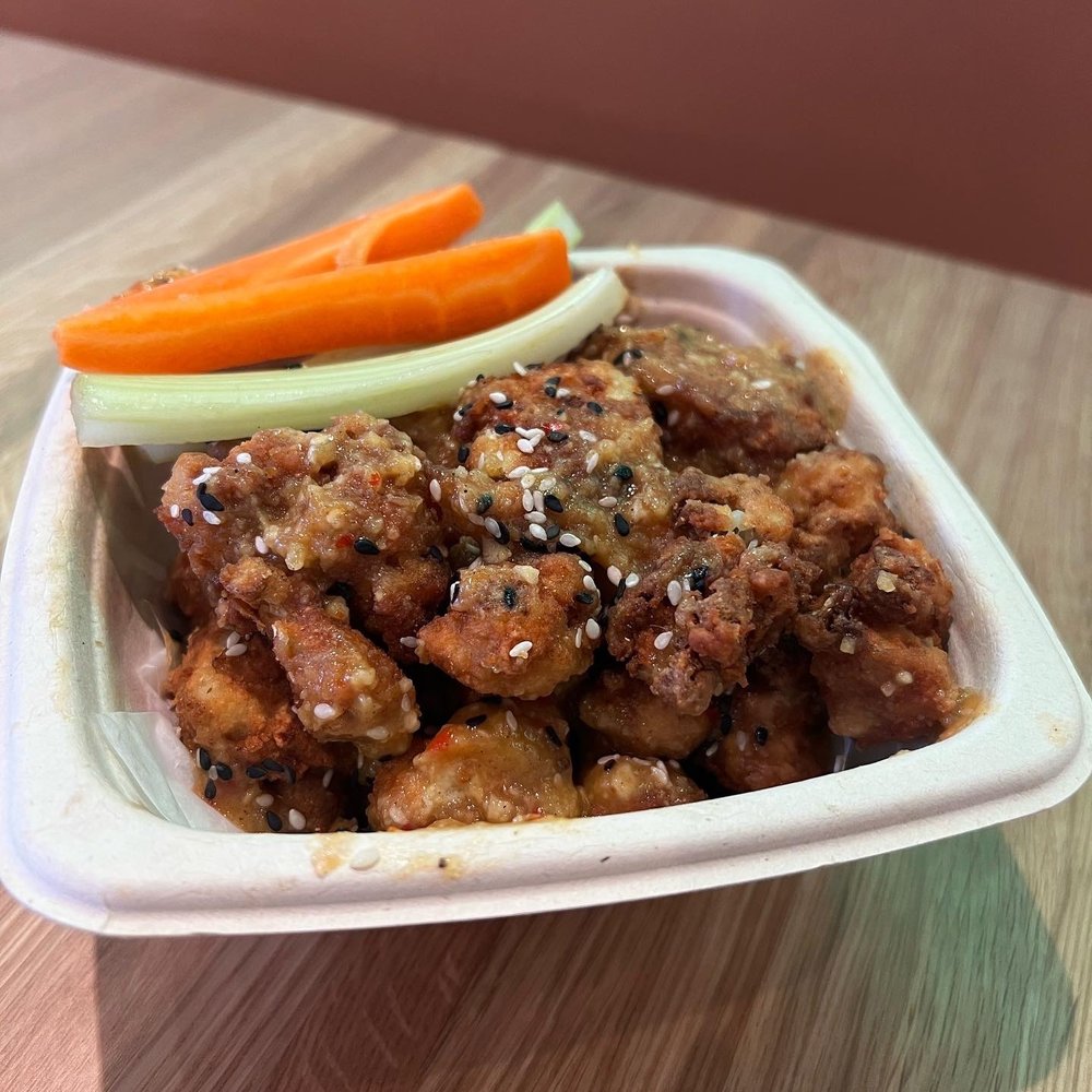 Elephant And Vine - Vegan Near Me - Evanston, Illinois