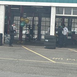 Mavis Discount Tire - 5 guys waiting to go home instead at 5:40