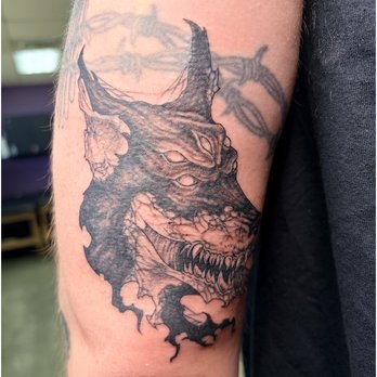 Sailor’s Moon Tattoo - Tattoo Near Me - Everett, Washington Sailor’s Moon Tattoo - Tattoo Near Me - Everett, Washington