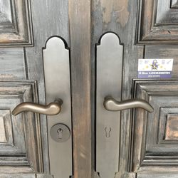 5 Star Locksmith FL - Locksmith Residential services typically include installing, repairing, and replacing locks on doors, and gates. lock change and rekey