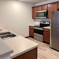Wave House Cleaning - Clean kitchen