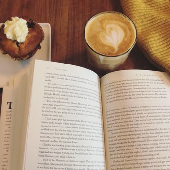 Slipstream - Muffin with a spiced turmeric latter - Coffee & Tea Near Me - Washington, DC, District of Columbia Slipstream - Muffin with a spiced turmeric latter - Coffee & Tea Near Me - Washington, DC, District of Columbia