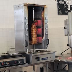 Turkuaz Market - Hot and fresh doner