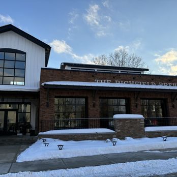 The Richfield Brewing - Entrance - Breweries Near Me - Richfield, Ohio