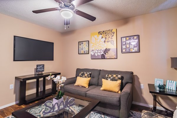 Villa De Oro Apartments by null