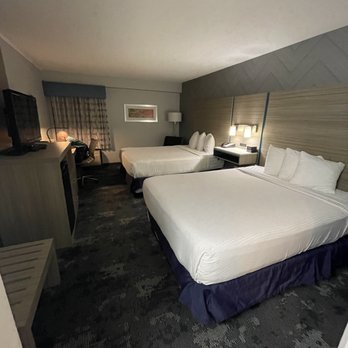 Best Western Historic Frederick - Updated rooms - Hotels Near Me - Frederick, Maryland