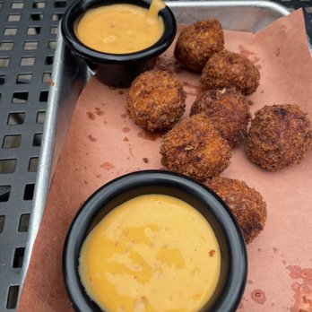Split Rail Eats - Chicken Fritters - Sandwiches Near Me - Gatlinburg, Tennessee