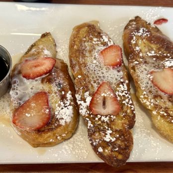 J’s Diner - Stuffed Strawberry French Toast - Diners Near Me - Hagerstown, Maryland